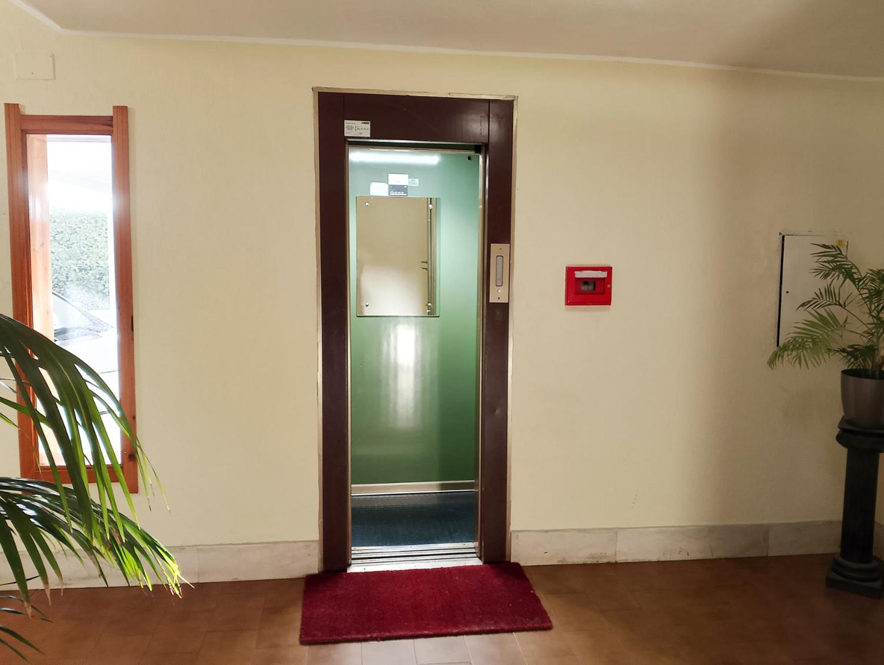 Next Rest B&B Selargius Exterior photo
